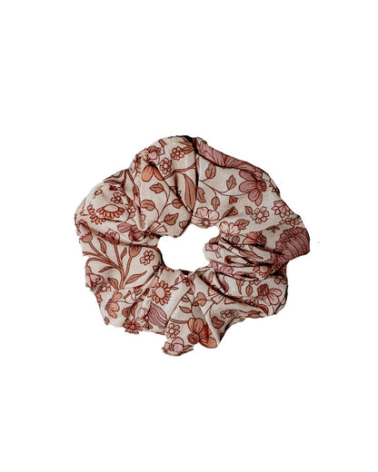 Scrunchie in Pink Sands